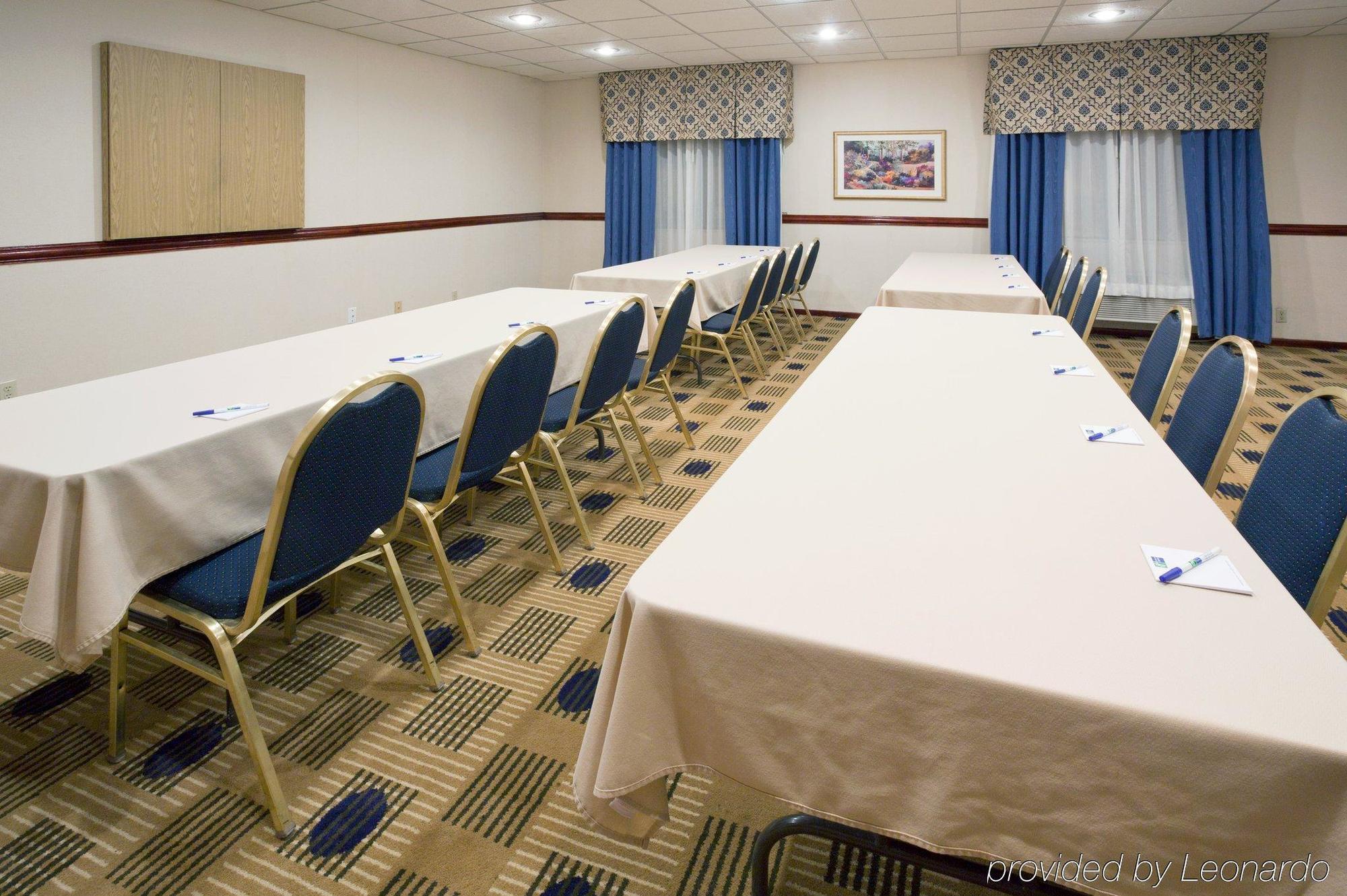 Holiday Inn Express Roseville-St. Paul By Ihg Exterior foto