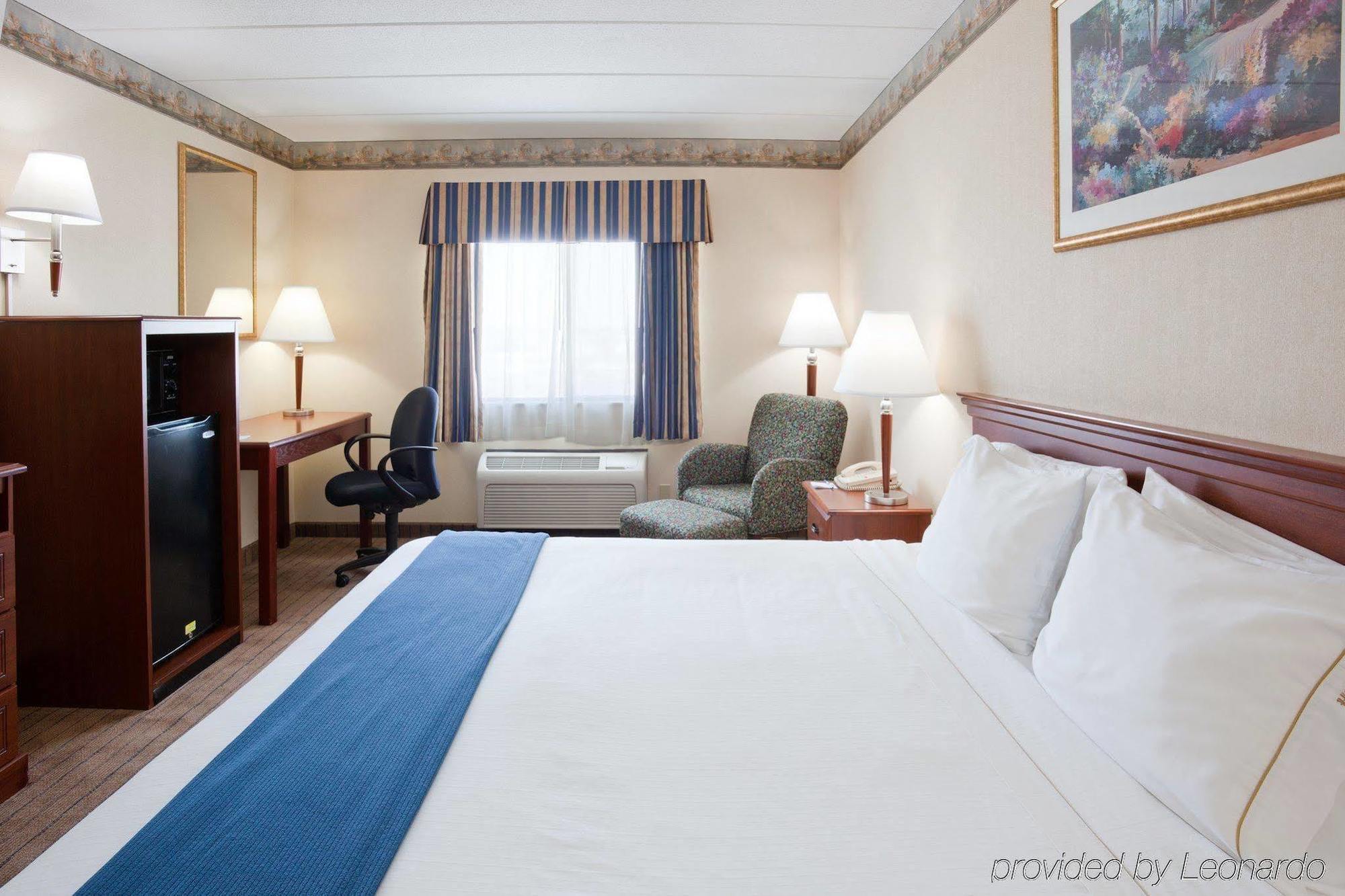 Holiday Inn Express Roseville-St. Paul By Ihg Cameră foto